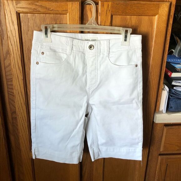 Tribal Jeans Audrey Mid Rise Icon Fit Bermuda Shorts - 4 - Picture 1 of 10
